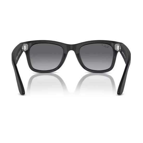 Ray-Ban Meta Wayfarer Matte Black Polar Gradient Graphite 