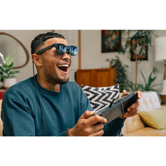 VITURE Luma Pro XR Glasses Size L VITURE Luma Pro XR glasses size L with Sony micro-OLED lenses and slim frame, front three-quarter view