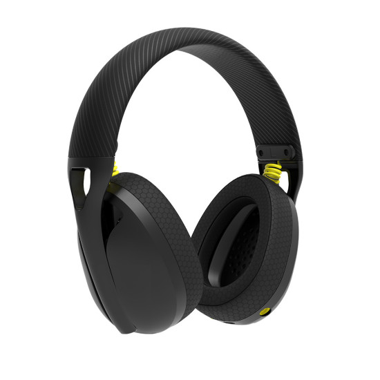 UVI BEE Wireless Headphones – Bluetooth 5.2 UVI BEE Wireless Headphones in black over-ear design with detachable microphone and USB-C port visible